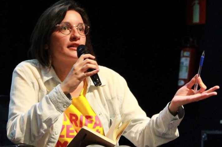 Annie Oviedo do movimento Tarifa Zero BHAssessoria de Comunicação da Proex