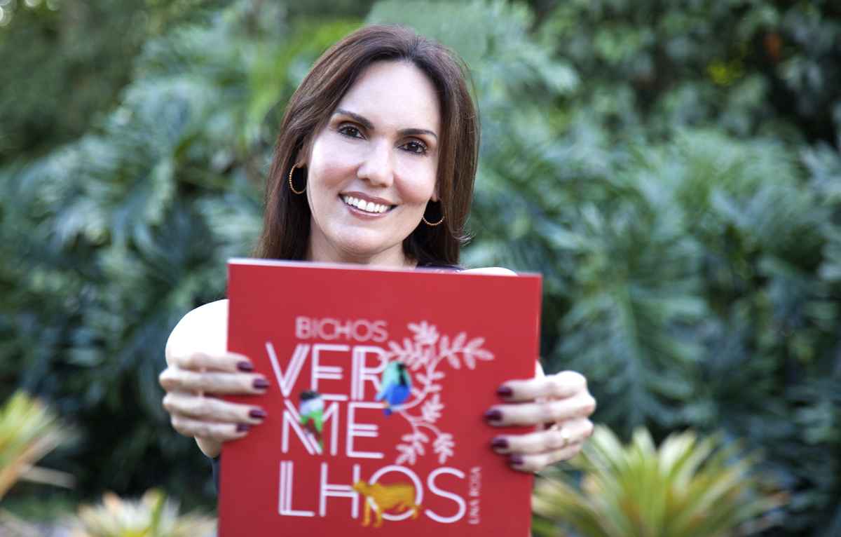 Lina Rosa, autora do livro Bichos vermelhos