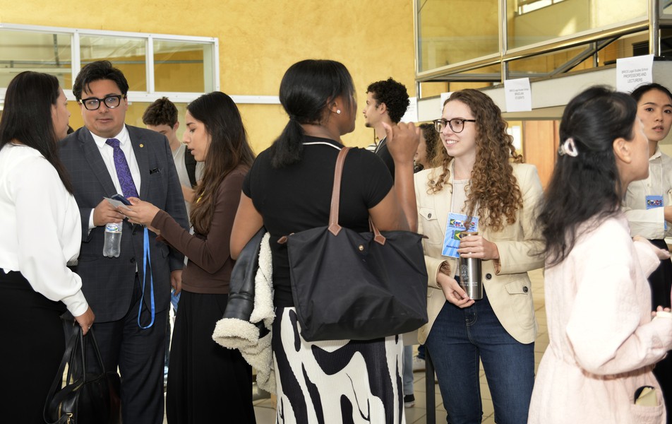 <p>Aula inaugural do curso 'Brics legal studies school 2025: strengthening legal cooperation for a multipolar world', realizado em agosto de 2025 na UFMG</p>