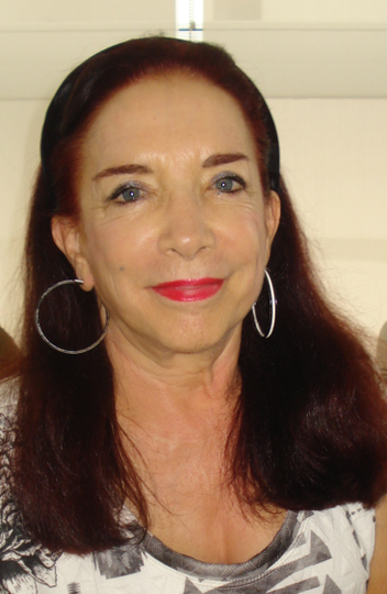 Lúcia Santaella, professora da PUC-SP, é considerada uma das maiores especialistas em semiótica no Brasil