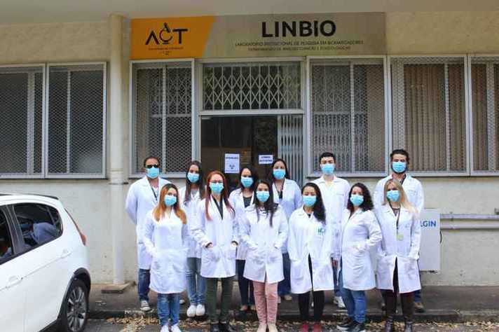 Acervo do laboratório Equipe do Linbio, da Faculdade de Farmácia, um dos laboratórios do Coolabs Covid-19