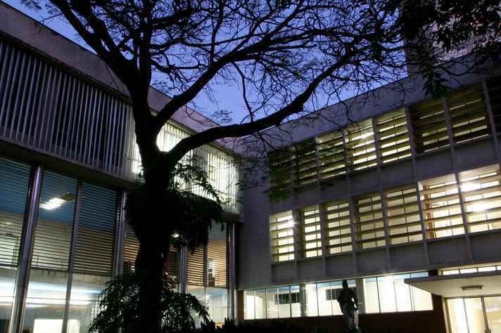 Estágio na Escola de Arquitetura da UFMG terá duração de 12 meses