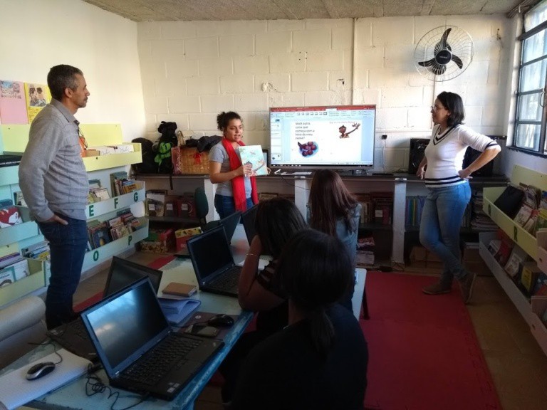 A escola Beija-Flor, em Contagem, recebeu o Nepced na Escola, em 2019