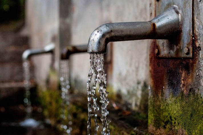 Mulheres são as mais afetadas pelos problemas de acesso à água