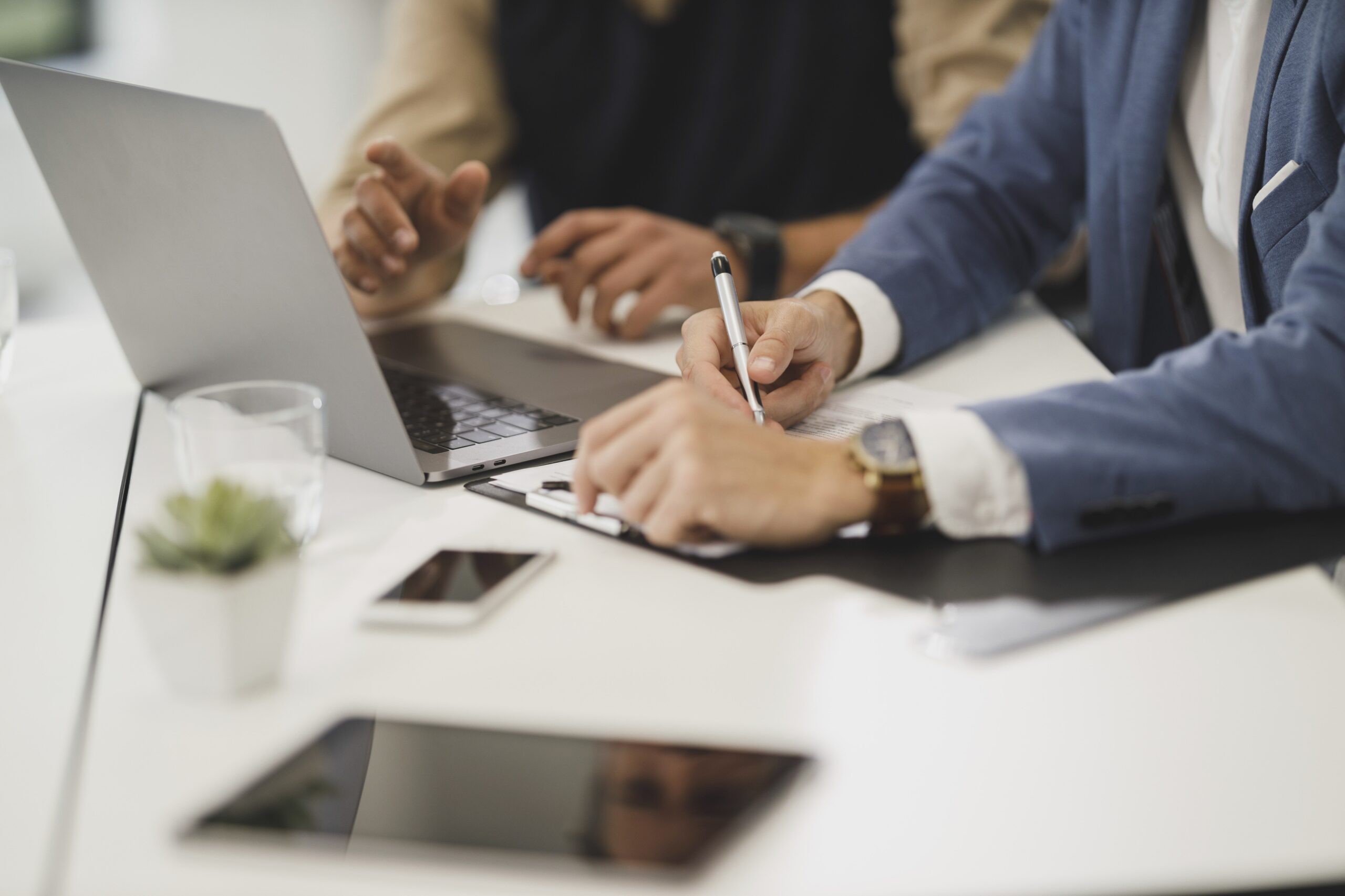 Cursos de extensão de curta duração, online e gratuitos, versarão sobre temas ligados à educação a distância