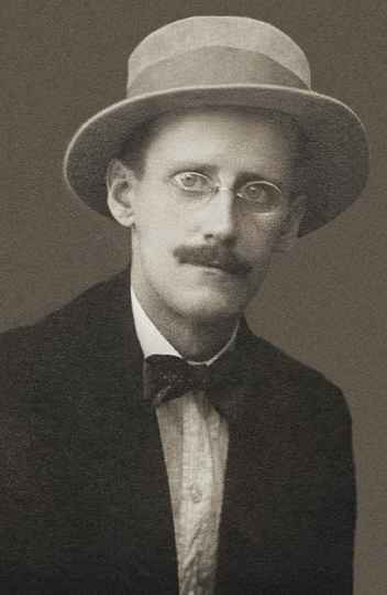 James Joyce, em 1915.