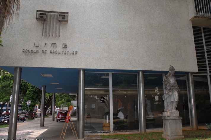 Prédio da Escola de Arquitetura da UFMG, localizada na Rua Paraíba, 697 - Savassi.