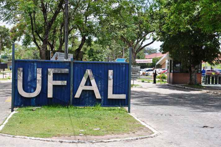 Entrada da Universidade Federal de Alagoas
