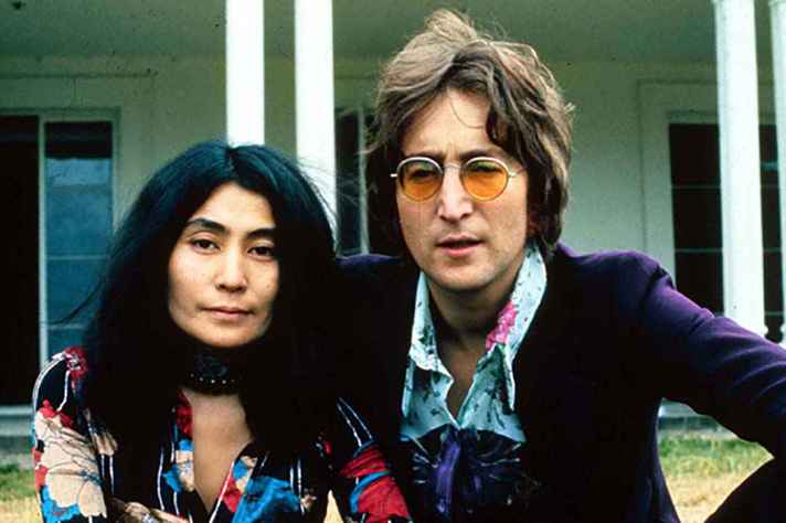John Lennon e Yoko Ono.