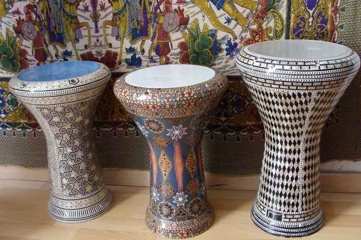 Derbake: instrumento árabe de percussão