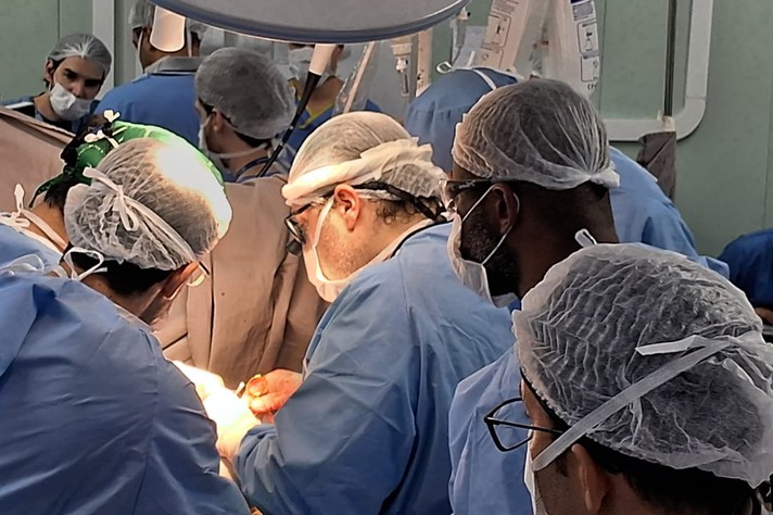 Foto: HC-UFMG | Ebserh Procedimento realizado na sexta-feira, dia 14,marca a retomada dos transplantes de pulmão em Minas Gerais