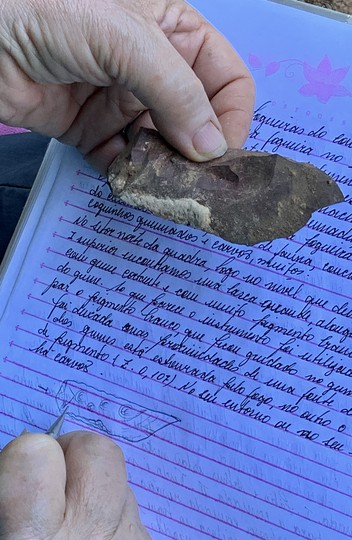 Os pesquisadores têm encontrado fragmentos de ferramentas em pedra