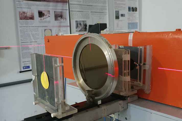 Protótipo sendo caracterizado para teste de atenuação aos raios X