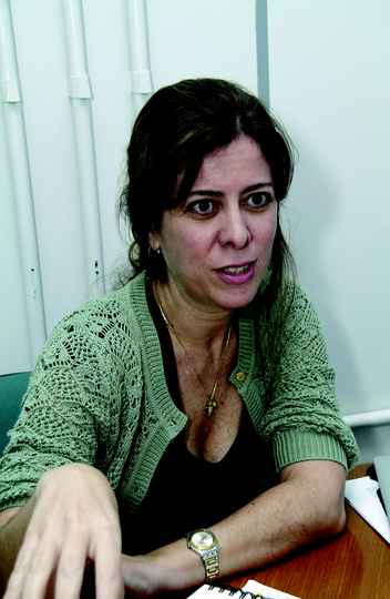 Cristina Alvim: momento de defender a universidade pública