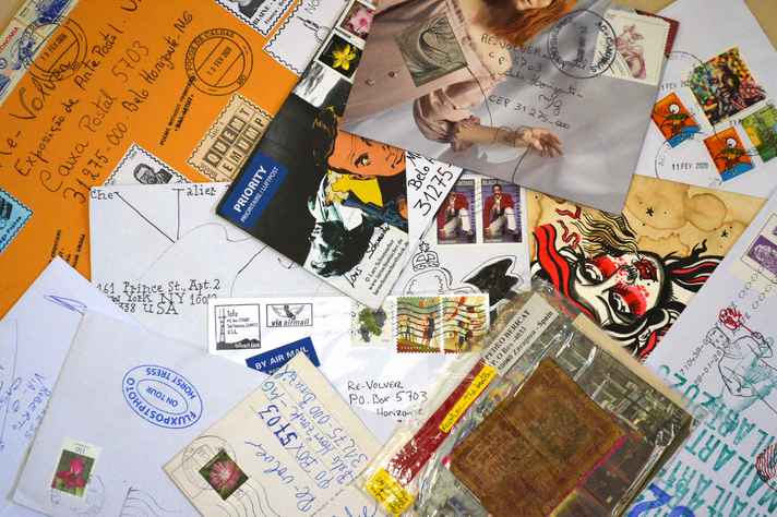 Artes postais já recebidas vieram da Alemanha, Itália, Estados Unidos, Brasil, entre outros