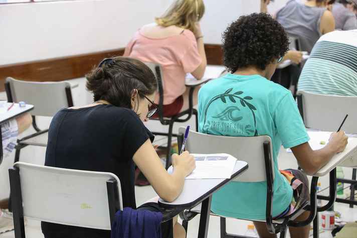 No Brasil, 27 áreas de ensino serão avaliadas pelo exame