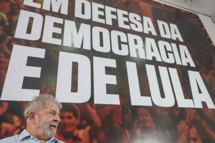 Ex-presidente Lula em lançamento de pré-candidatura, na manhã desta quinta, 25, em São Paulo