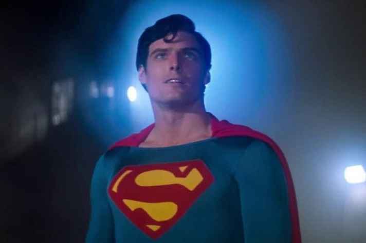 Christopher Reeve como Superman no filme de 1978