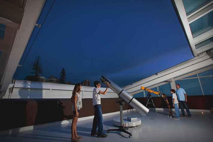 Novo telescópio tem tecnologia que minimiza distorções