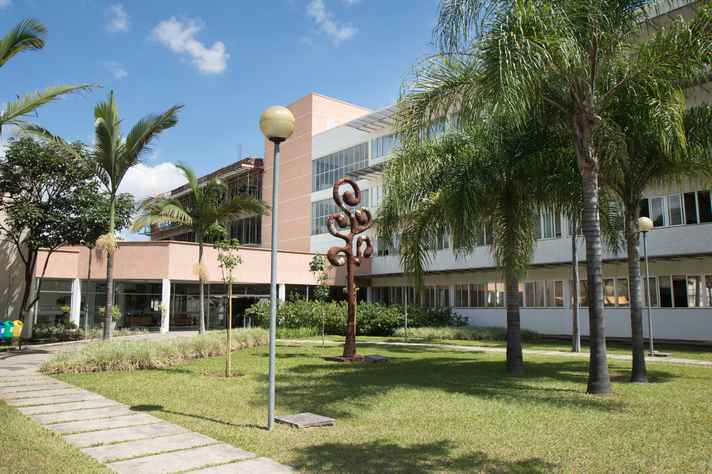 UFMG - Universidade Federal de Minas Gerais - CTE recebe semifinal