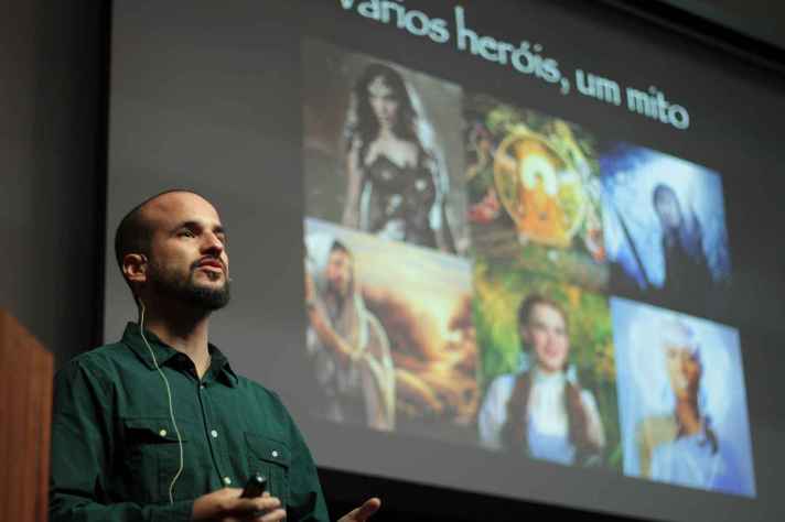Marco Mello: professor do ICB pesquisa morcegos desde a graduação