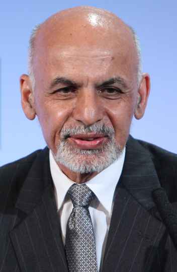 Presidente do Afeganistão Ashraf Ghani tenta selar acordo de paz com o Talibã